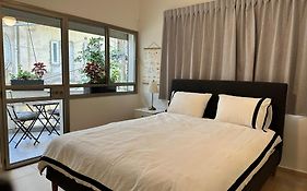 Roza Apartment
